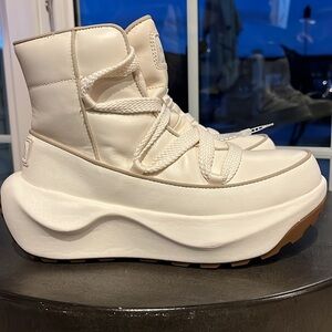 North Face Halseigh Thermoball Lace Waterproof Leather Platform Winter Boots sz7